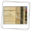 House with walls obtained by housing - assembly detail