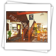 Casa cu peretii din panouri premontate tip osatura-platforma sau timber frame cu placare la interior cu lemn si rigips - vedere interioara