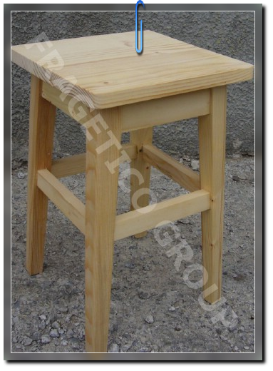 Scaun Model Taburet